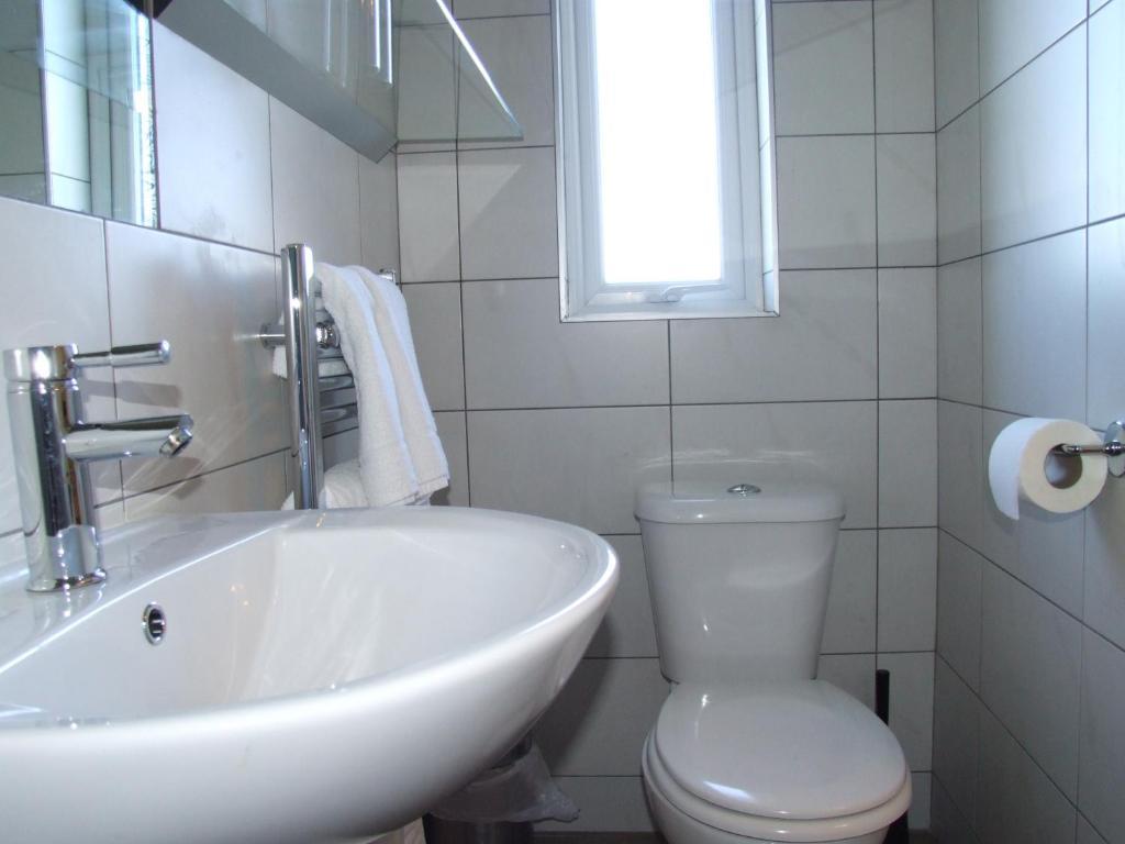 Archways B&B Rosslare Harbour Стая снимка